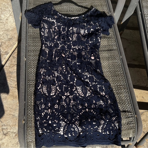 Navy blue lace cocktail dress S - Picture 1 of 7